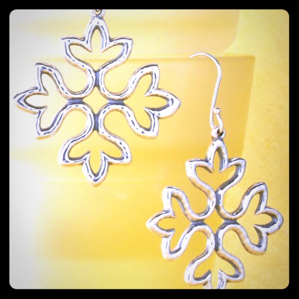 James Avery Retired HTF Quatra Flora